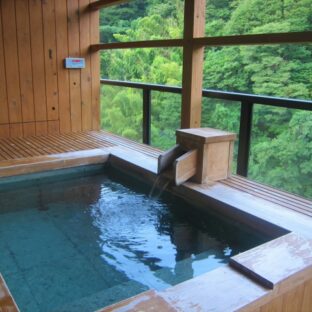 温泉に入る時の効果的な入浴方法!【大分・別府】
